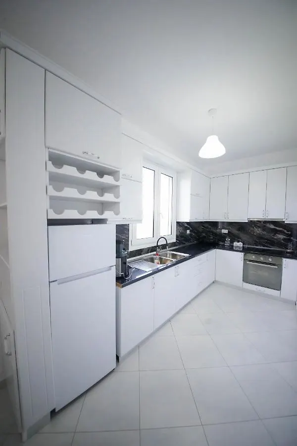 Villa KOKONESHI Divjake Albania